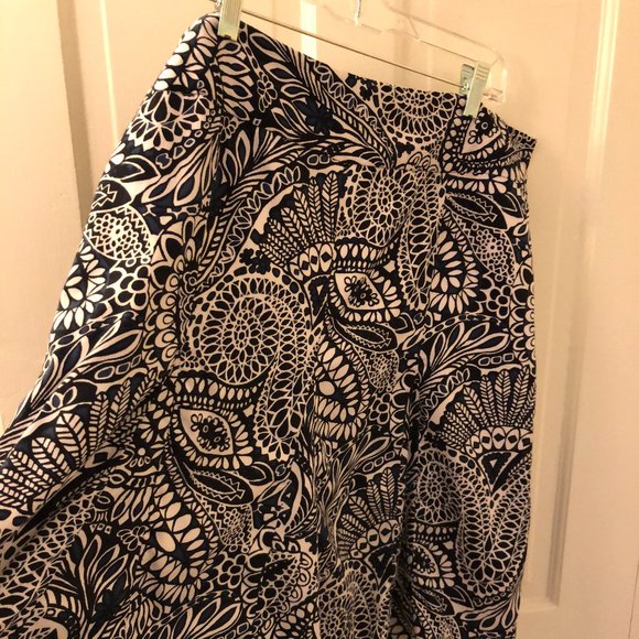 Ann Taylor Blue & White Cotton Flare Skirt Size 12 - Picture 4 of 5